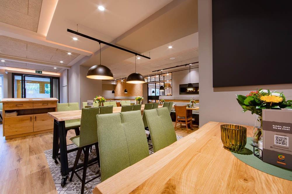 Heidsmuehle Hotel Мандершайд Екстериор снимка