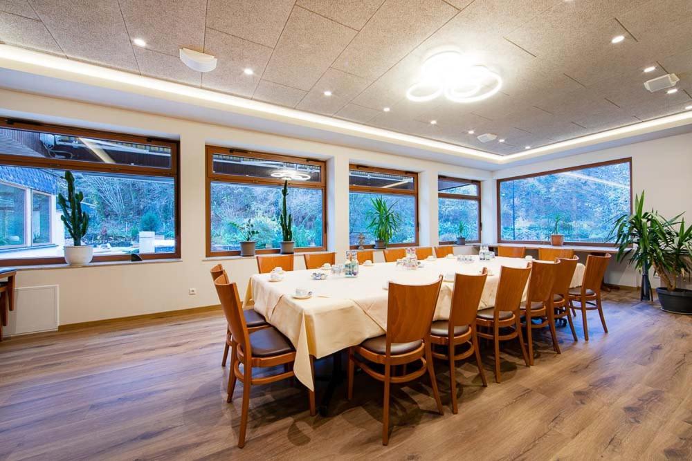 Heidsmuehle Hotel Мандершайд Екстериор снимка